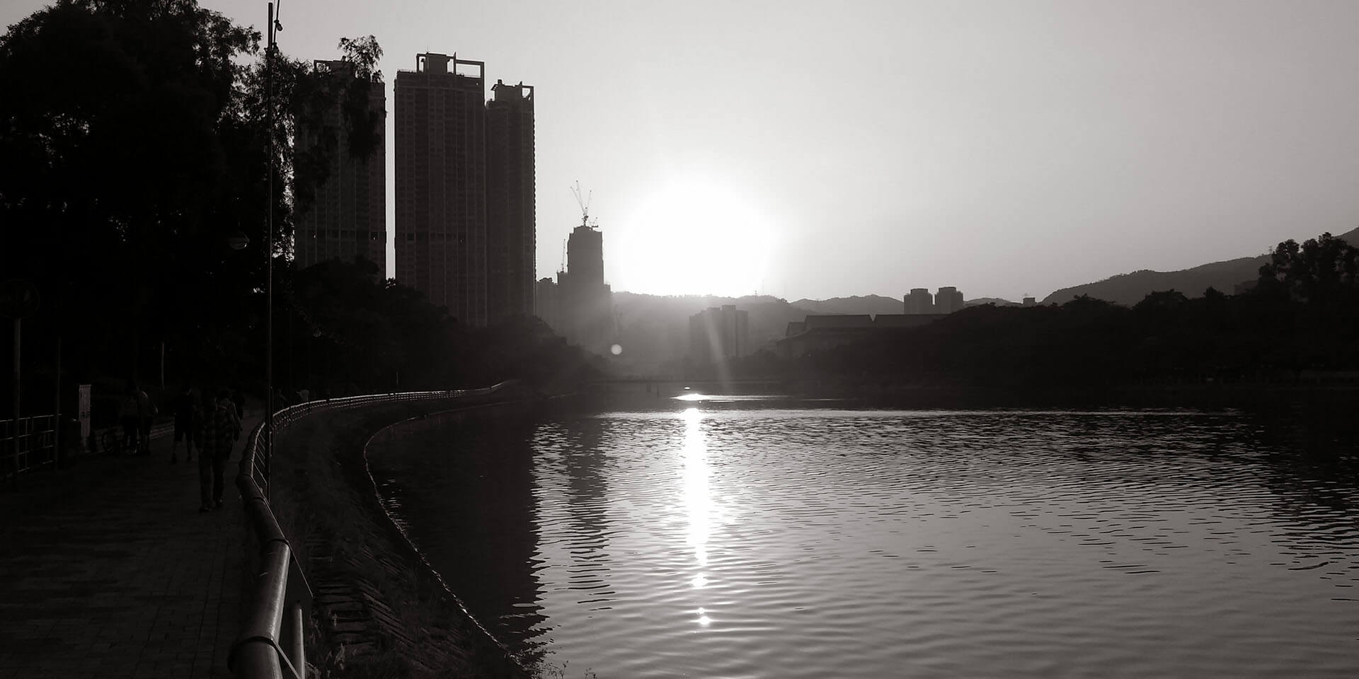 黑白 Black & White